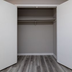 closet at Park View located in Mauldin, SC